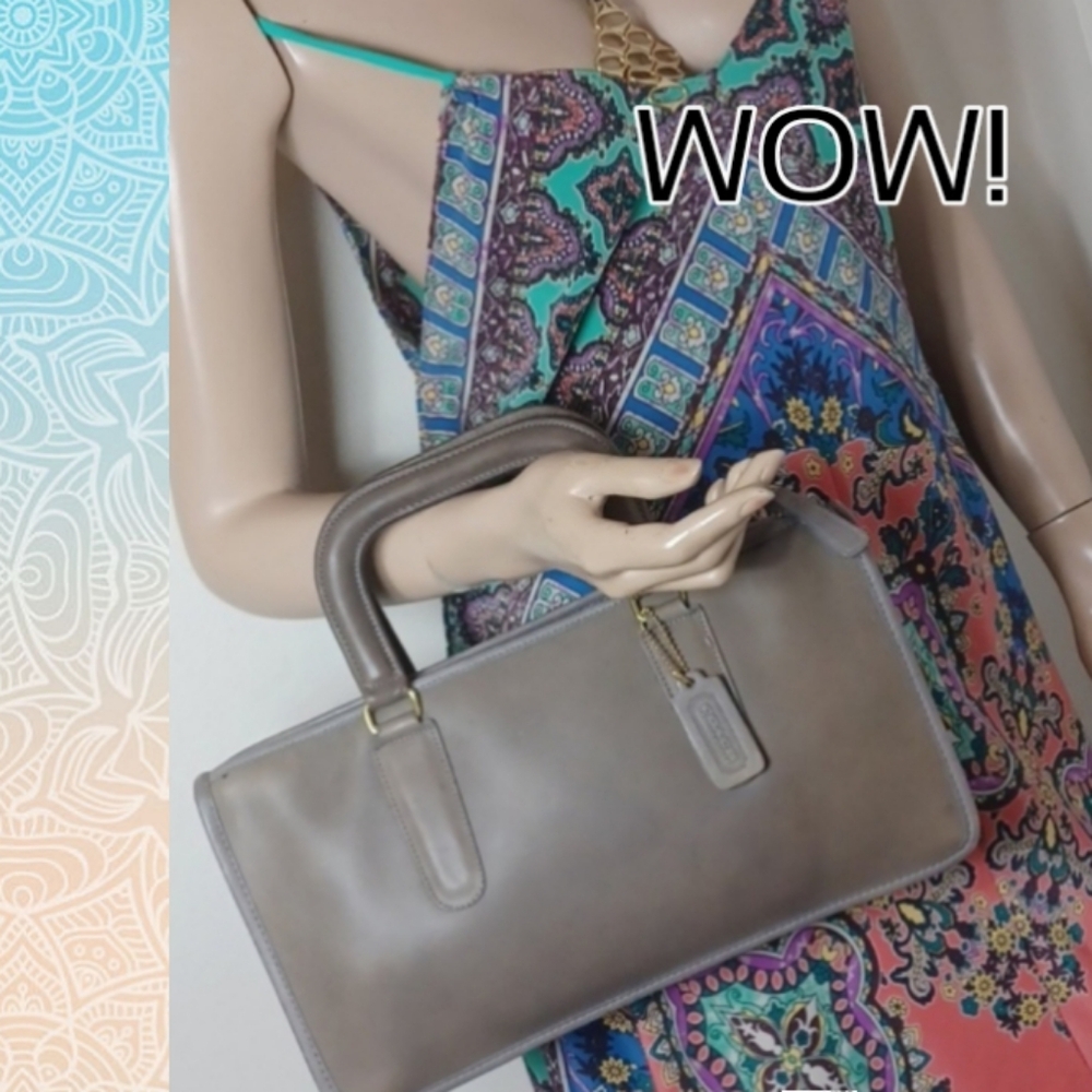 NEVER USED BONNIE CASHIN NYC VINTAGE COACH 70'S HANDLE CLUTCH BAG